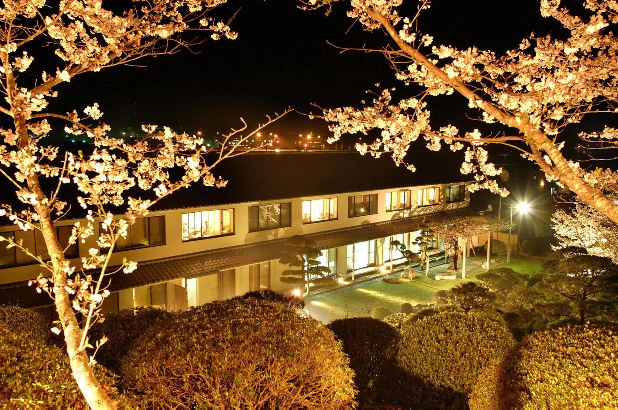 קומאמוטו Ryokan Shougen Sansou מראה חיצוני תמונה