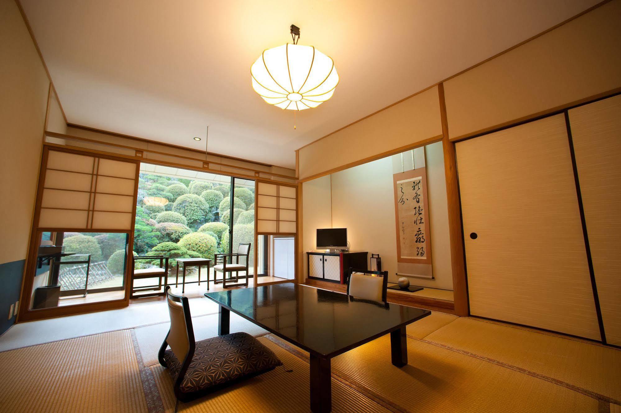 קומאמוטו Ryokan Shougen Sansou מראה חיצוני תמונה